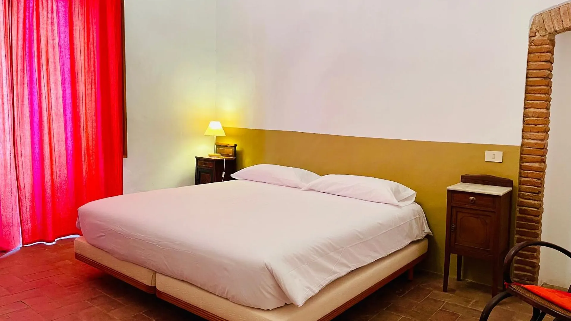 Apartaments Can Gibert Castello  D'Empuries 0*,